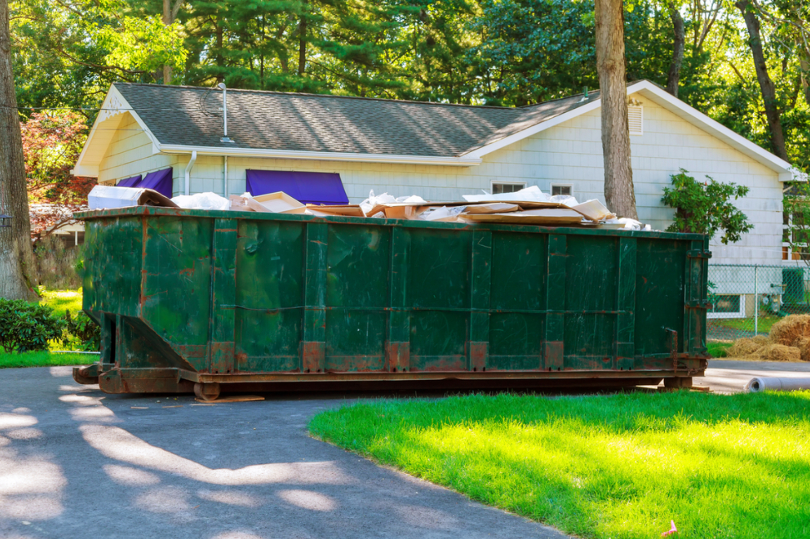Junk Removal 12 Yard Container In Aloha