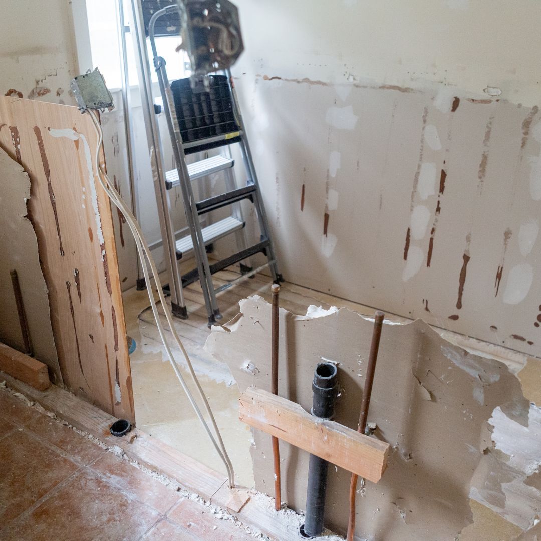Bathroom Demolition Service In Aloha