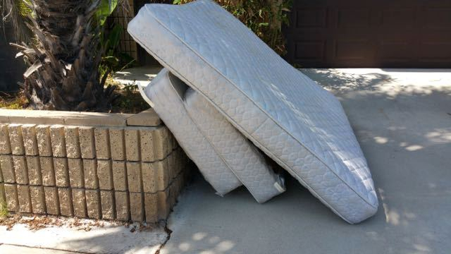 Mattress Removal Service In Aloha, OR