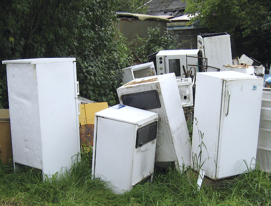 Refrigerator Removal Service In Portland